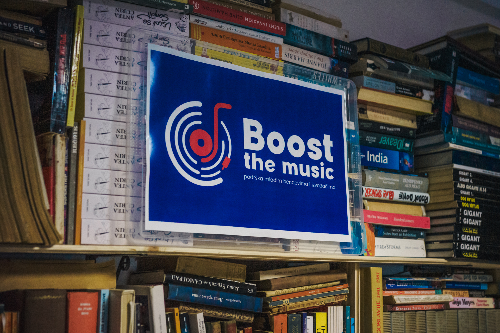 Boost the Music fotografija
